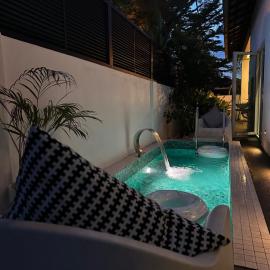 The Lumber with Private Pool, hotel in Masjid Tanah