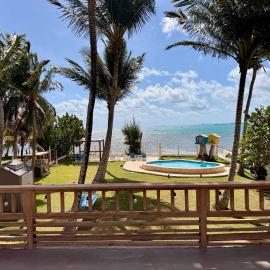 Beachfront Spacious Home Private Luxury Pool, hotel a Rio Grande