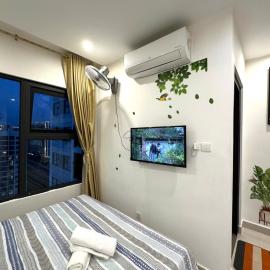 Shi House - Studios S503 Cozy Beautiful Vinhomes, hotel in Long Bình