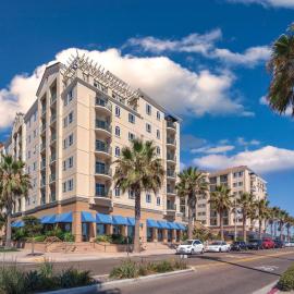 Oceanside Pier Resort 1BR Suite