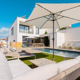 Paradise Villa Sea - Signature by Paradise Portugal، فندق في Ribamar