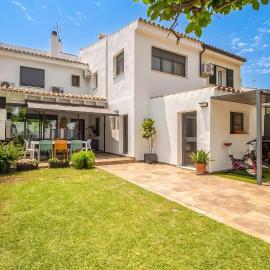 GuestReady - Valdelagrana Spacious: 300m to Beach