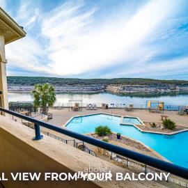 Lakeview & Pool View on an Island with Sauna & Spa, hotel in Lago Vista