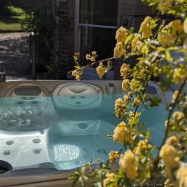 The Lawns House, hotel in Holt