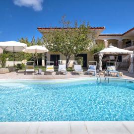 Residenza Il Ciliegio con piscina