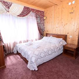 Садиба "Едем", hotel a Mykulychyn
