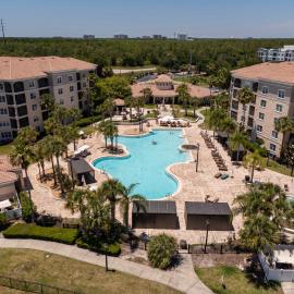 WorldQuest 3BR Condo 10 min to Epcot