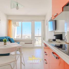 Lido degli Estensi Fronte Mare e Balcone，科馬基奧的飯店