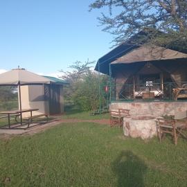 Turacova mara safaris & accommodation, hotel en Musiara Campsite