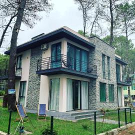Kaprovani Two Sides, hotel in Urekis Sadguri