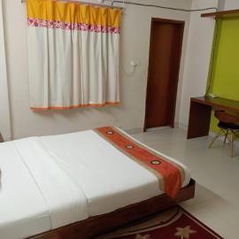 The Green Hotel, khách sạn ở Maheshkhāli
