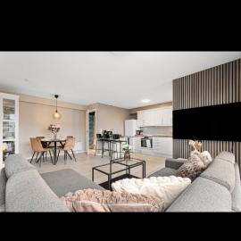 Bright and spacious 2 bedrooms apartment, hotel em Trondheim