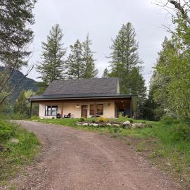 Hungry Horse Farmhouse