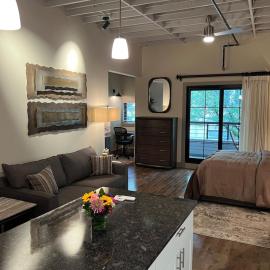 Downtown Suite with Balcony, hotel u gradu 'Syracuse'