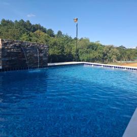 Cabaña Chiricoe, hotel en Piribebuy