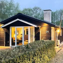 6 person holiday home in Hemmet-By Traum