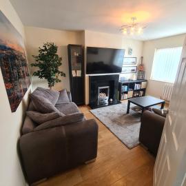 Stylish family home with free parking near Bristol & Bath