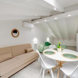 Attic studio, with air conditioning