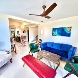 Luxury 4BHK Private Pool Villa Near Calangute Beach, Saligao, hotel in Saligao