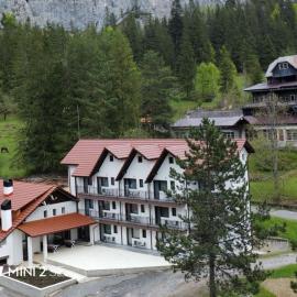 Pensiunea Stefania, hotel in Lacu Rosu