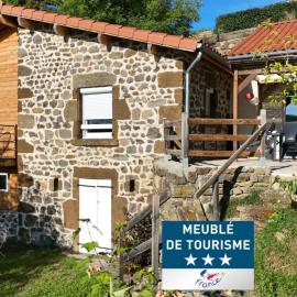 La maison vigneronne, hotel u gradu Polignac
