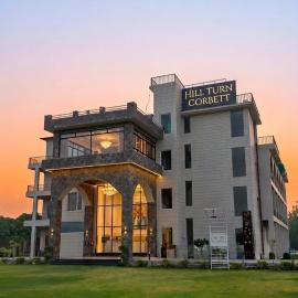 Hill Turn Corbett, hotel Rámnagarban