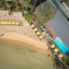 One Beach Resort by EHM, hotel in Koh Rong Sanloem