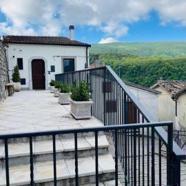 Borgo Izzo, Hotel in San Fele