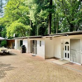 Waldchalet Burgholz - ruhiges Ferienhaus im Grünen nahe Elberfeld, hotell sihtkohas Wuppertal