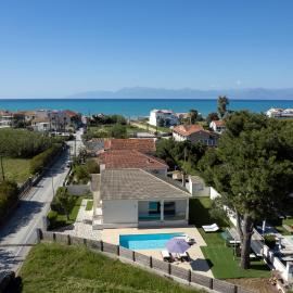 Beach Villa Christina by PosarelliVillas