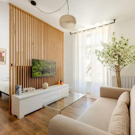 Downtown by Max, Refuge in city center