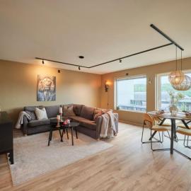 Sentrum Bjugn, hotel din Botngard