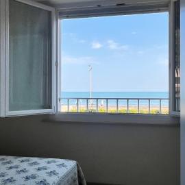 Aurea Appartamenti Frontemare, hotel in Lignano Sabbiadoro