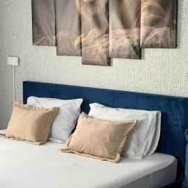 MEIMAN hotel، فندق في أكتوبي