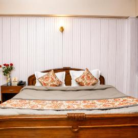 Hotel Red Rose