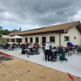 ALBERGUE LA VESPA Hostel & Bar