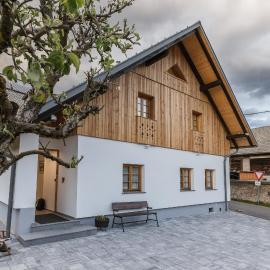 Alpine HOUSE 77, hotel in Kranjska Gora