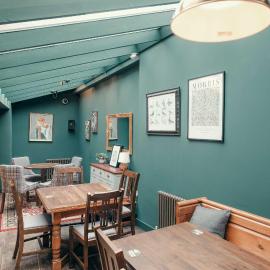The Three Pigeons, hotel in Banbury