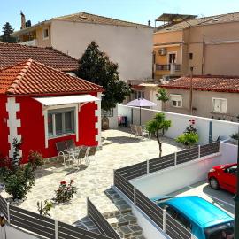 LV Luxury Apartment, hotelli kohteessa Parga