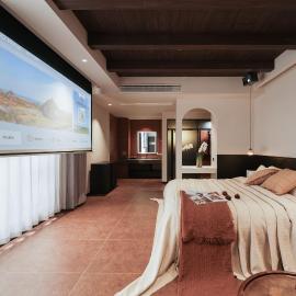 Mountain and Awakening Moon Mont Luna Designer Homestay Shangri La DoKham City Ancient Town Hotel,Provide high speed rail station pick up service