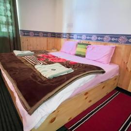 Kalzang homestay