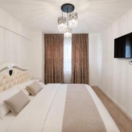 Abel 27 Residence, hotel en Bacău