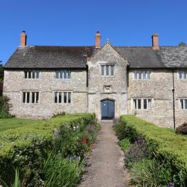 Ellishayes Farm