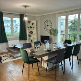 Spacieux 4 chambres - proche centre et CHU, hotel in Angers