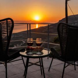 Tinian Sunset Suite, hotel Isztérniában