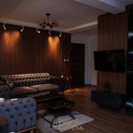 Elena Vista Apartments โรงแรมในชติป