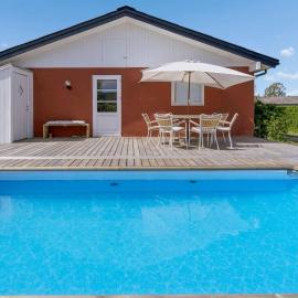 Apartment Maksimilian - 300m from the sea by Interhome