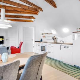 Apartment Evamaria - 150m to the fjord by Interhome, Hotel in Thyborøn