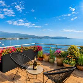 Open Space Mi Alma Lake View, hotel v destinácii Toscolano Maderno