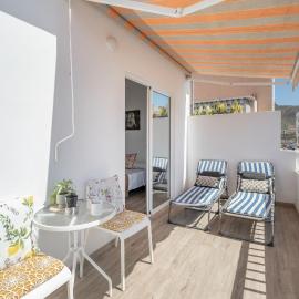 Céntrico Ático con Terraza Privada